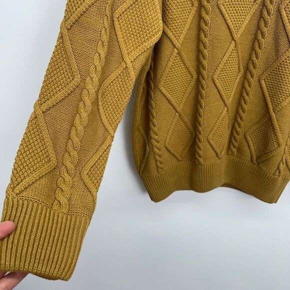 Lavane New York Women’s Marigold Mustard Yellow Chunky 3D Fisherman Knit Turtlen - Picture 6 of 15